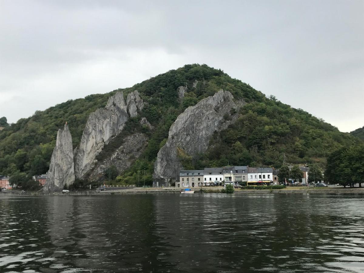 Au Rocher Dinant Eksteriør billede