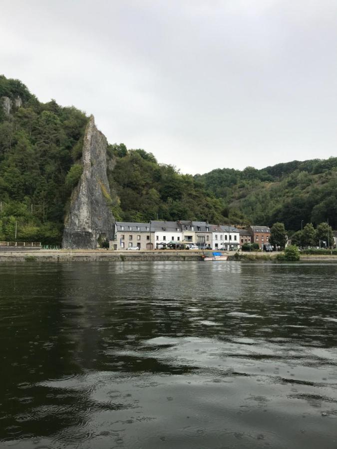 Au Rocher Dinant Eksteriør billede